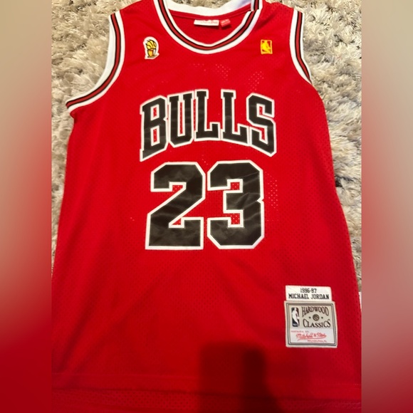 Authentic Championship Jersey Chicago Bulls 1996-97 Michael Jordan, - Picture 1 of 4